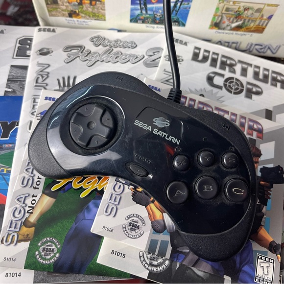 SOLD-1996 SEGA Saturn With Original Box tested and Working - Picture 8 of 16